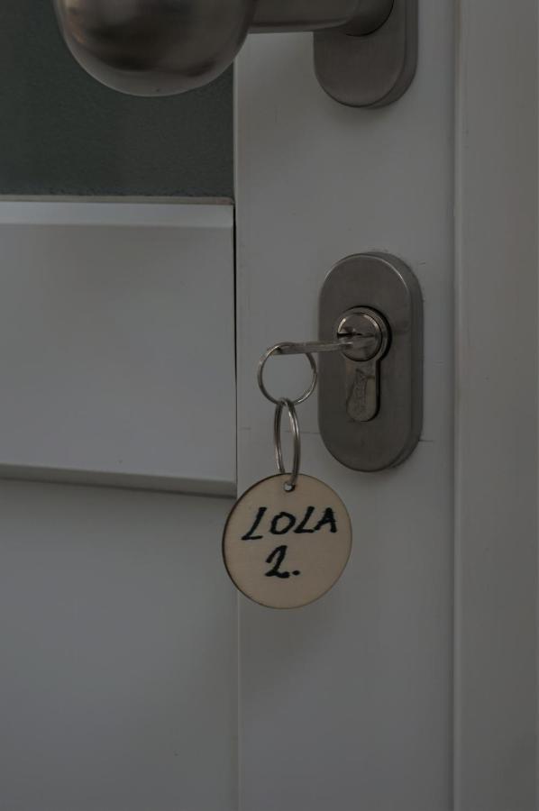 Studio Apartmani Louis I Lola ザグレブ エクステリア 写真